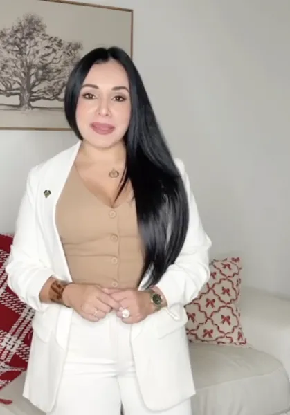 Andrea Calderón